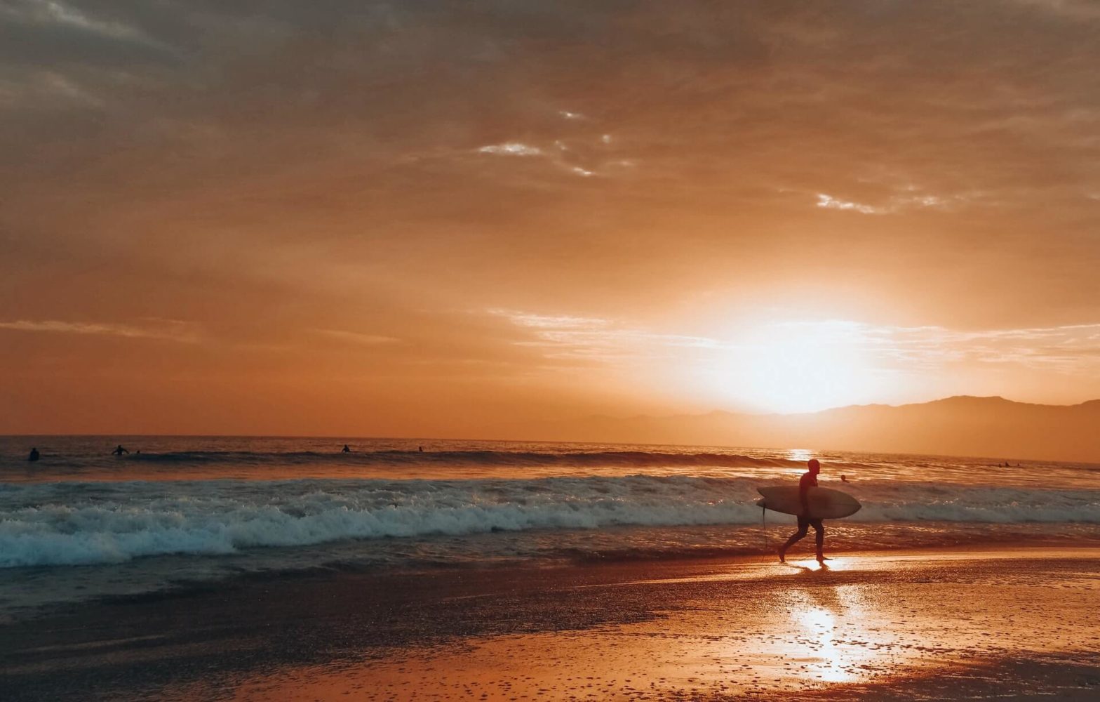 surf spots in greece