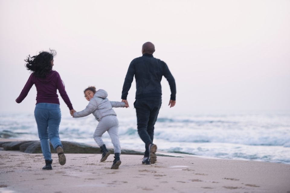 family at the beach-ferryscanner- blog