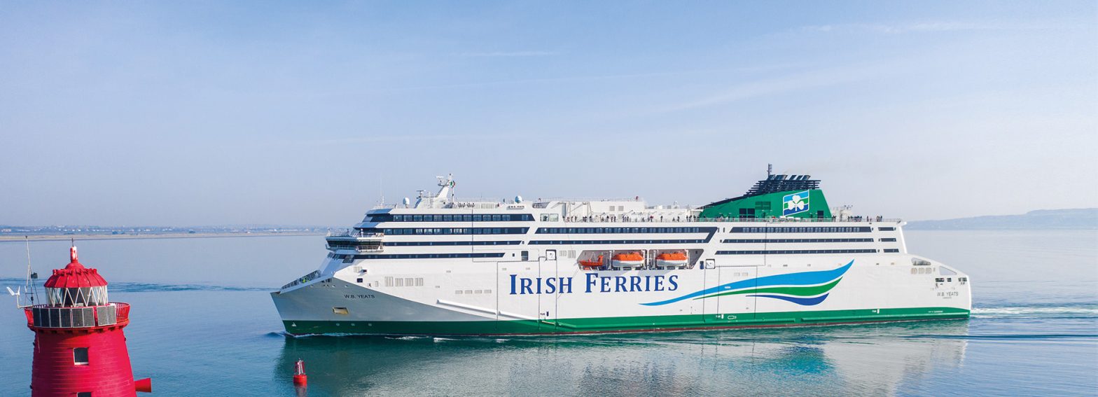 The Irish Ferries WB Yeats pulling into a port.